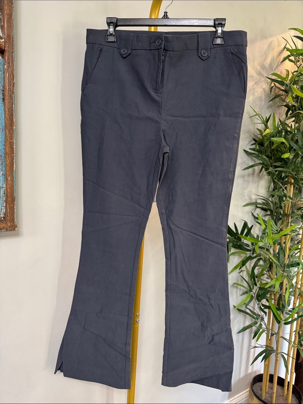 The Limited Dark Charcoal Flare trousers Jeans EUC 10